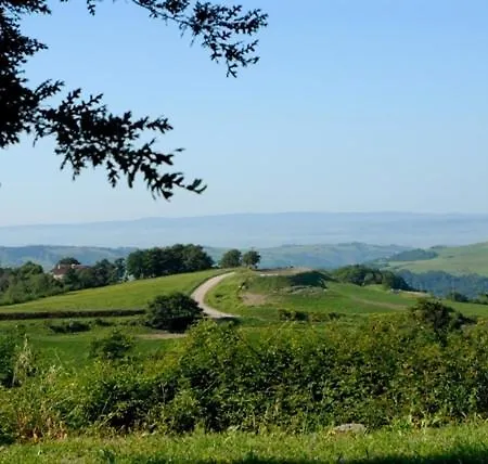 Podere Pietreta Фермерский дом