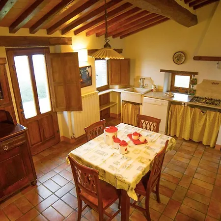 Podere Pietreta Фермерский дом