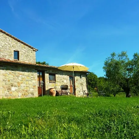 Podere Pietreta Фермерский дом